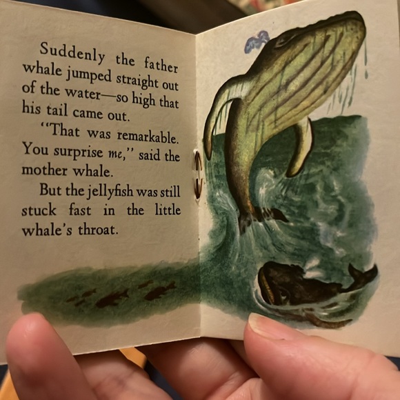 Tiny Golden Book Library - Picture 5 of 12